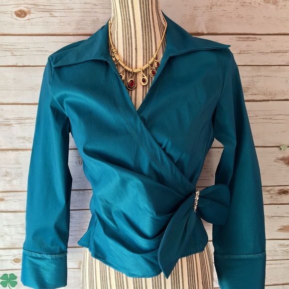 NWT U3 Collection Dress Blouse Size 6 - Picture 2 of 8